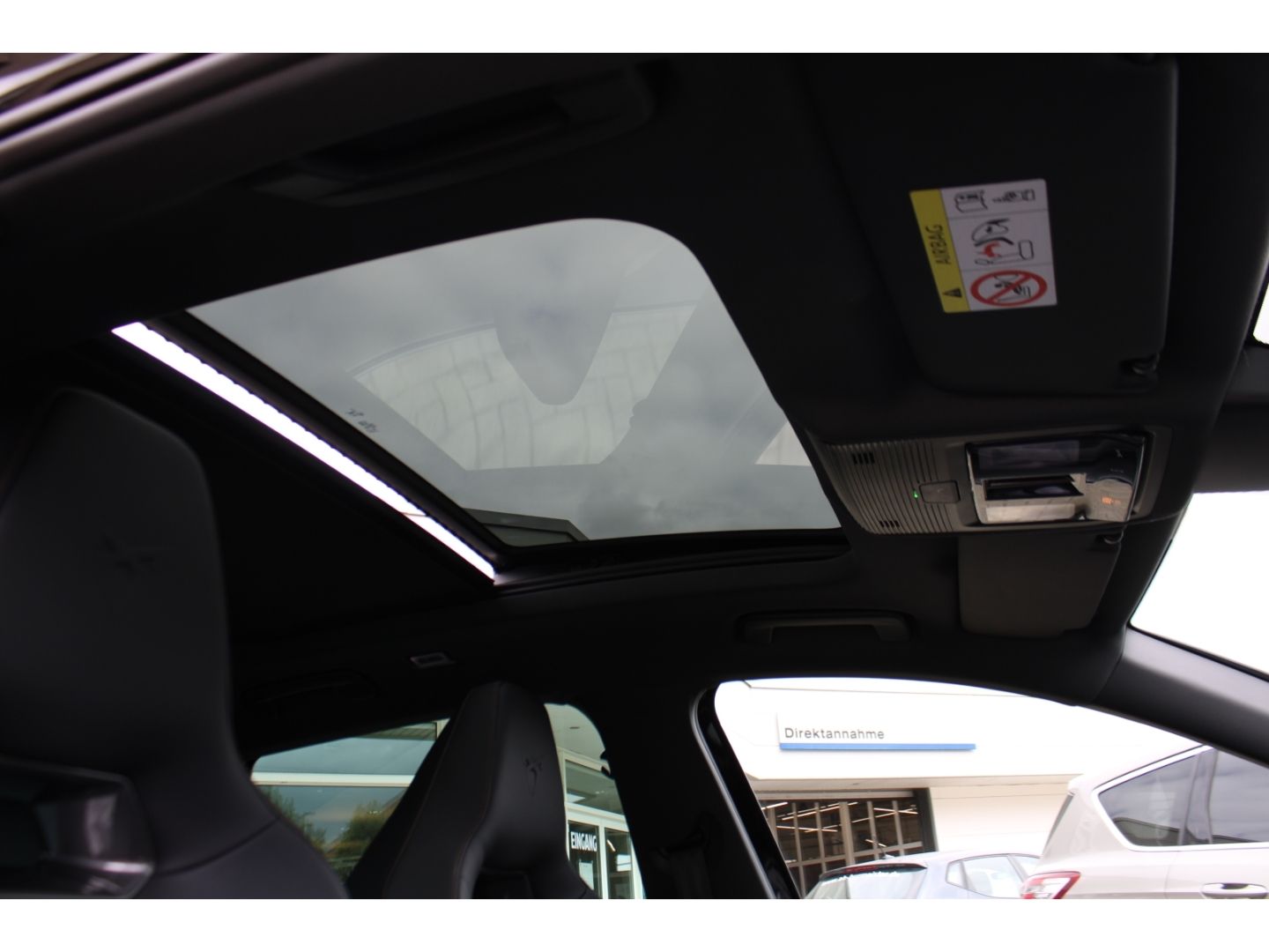 CUPRA Formentor VZ1.5 TSI e-Hybrid 200 kW Pano AHK RFK - Image 25