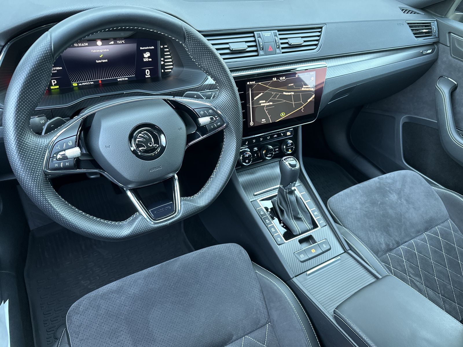 Fahrzeugabbildung SKODA Superb Combi iV 1.4 TSI DSG Sportline NAV+LED+VC