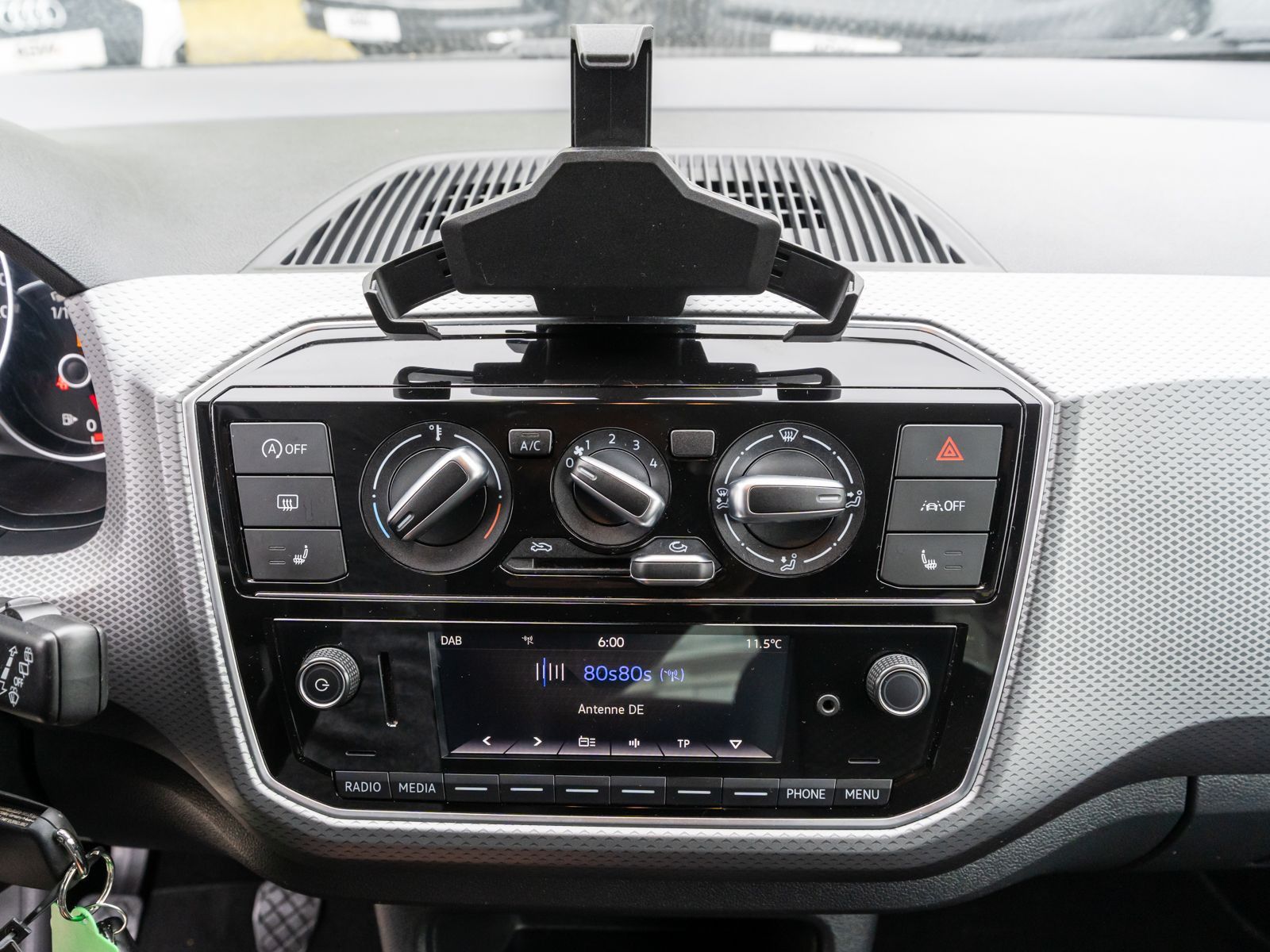 Volkswagen up! - Bild 13