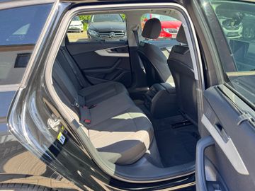 Audi A4 - 12