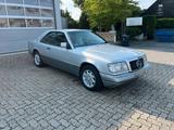 Mercedes-Benz Mercedes Benz 320 Coupé  mit H Kennzeichen - Mercedes-Benz 320 aus 1994