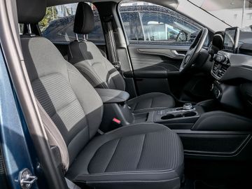 Ford Kuga 2.5 Plug-In Hybrid Titanium Winterpaket