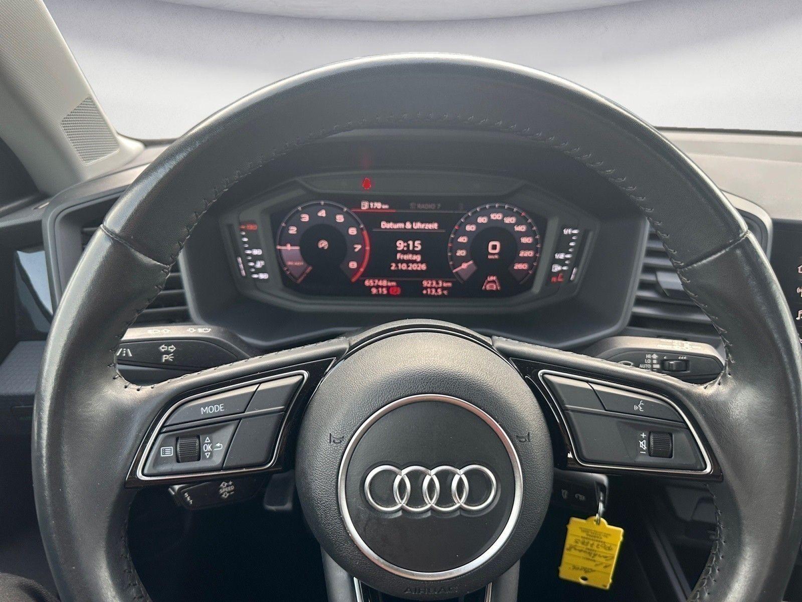 Audi A1 Sportback 30 TFSI Virtual APS Sitzheizung