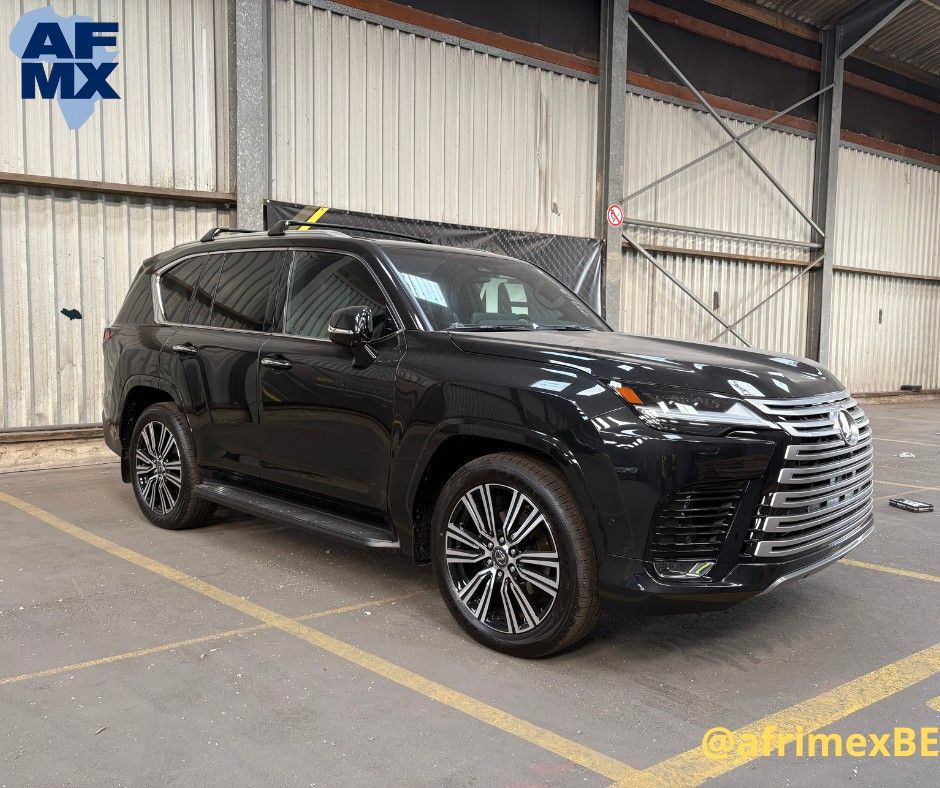 Lexus LX 700h 3.5L Luxury 4x4 - EXPORT