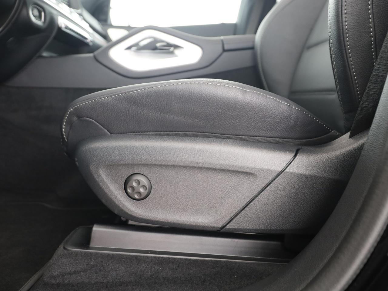 Mercedes-Benz GLE 350 de 4M AMG Night Burmester Widescreen AHK
