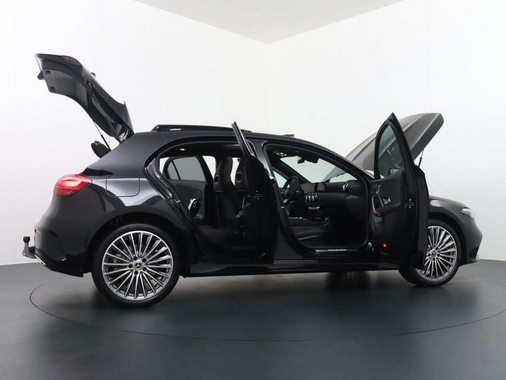 Mercedes-Benz A 250 e Star Edition AMG Line Plus | Panorama -