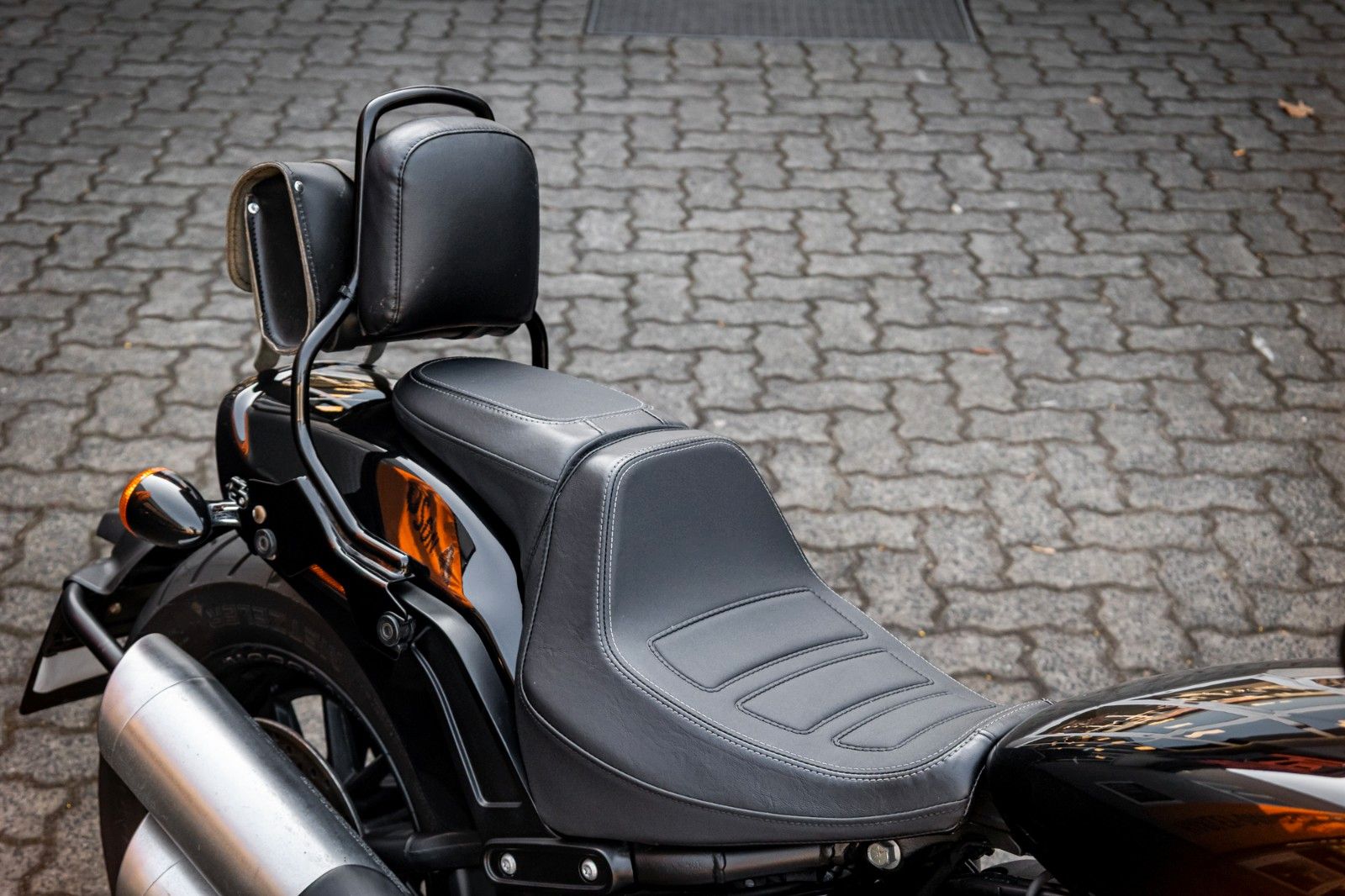 Fahrzeugabbildung Harley-Davidson FXFBS FAT BOB 114 CUI SOFTAIL