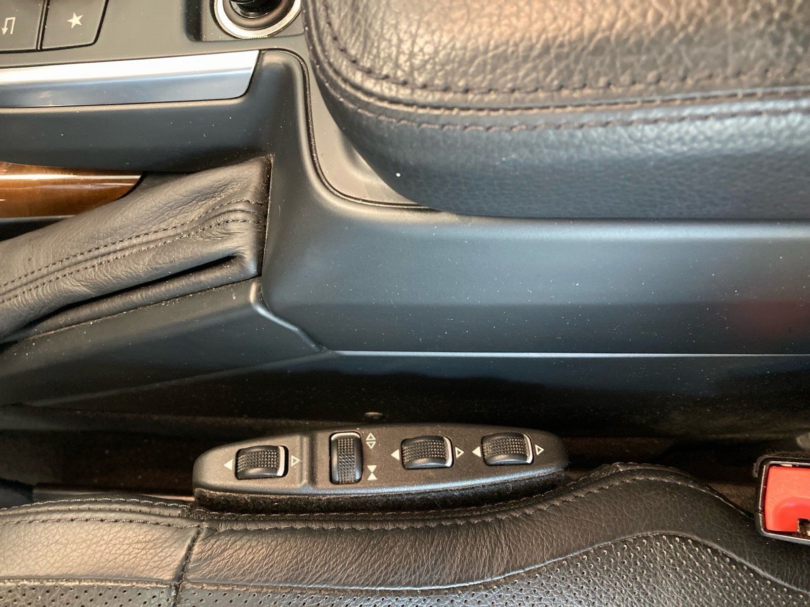 Fahrzeugabbildung Mercedes-Benz G 500 Sport-Paket*Distronic*COMAND*Harman*Totwin