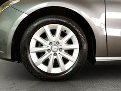 MERCEDES-BENZ B 180  CDI Automatik Navi PDC SHZ 