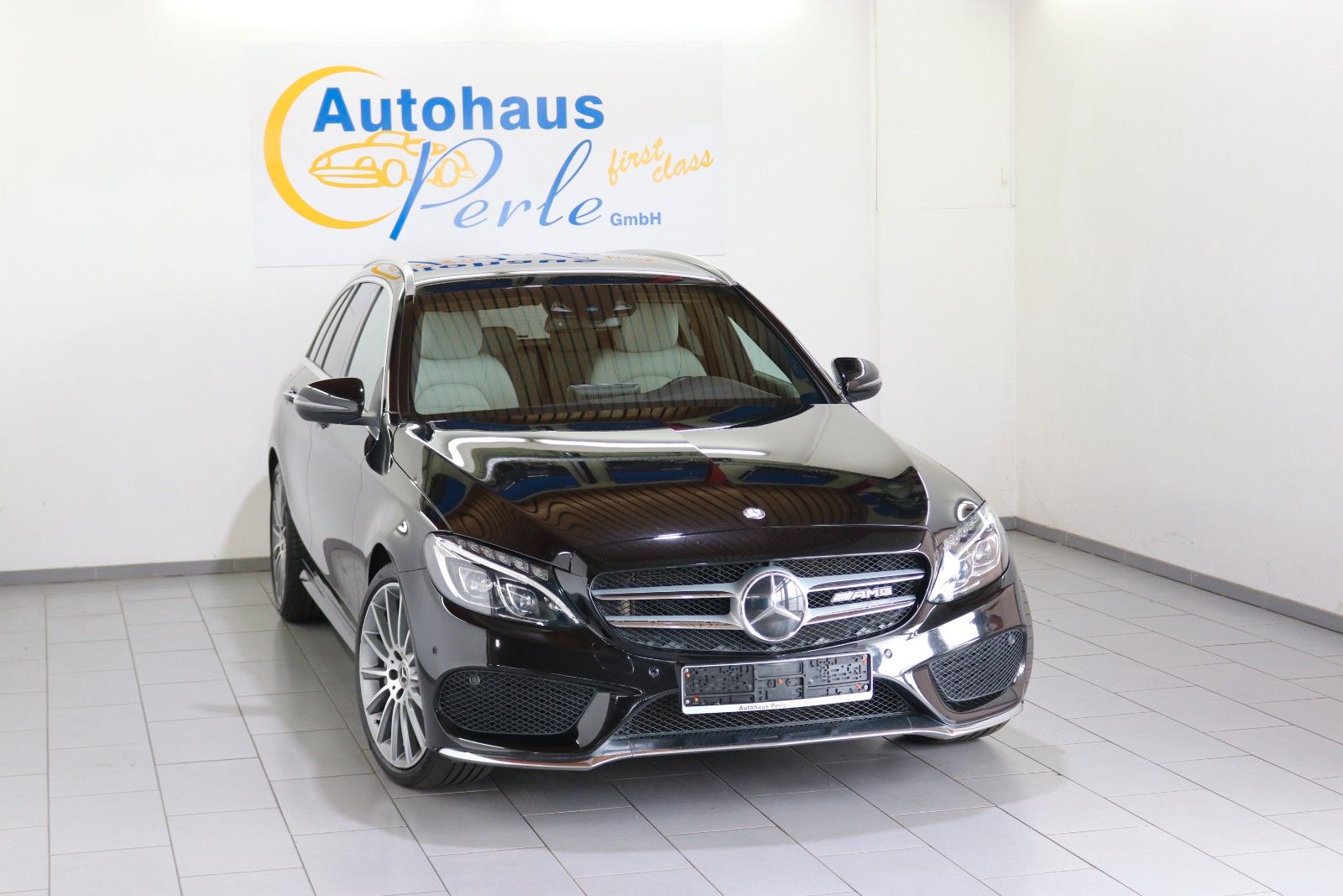 MERCEDES-BENZ C 400 T 7G 4M AMG-LINE"AIRMATIC"AHK"DTR+"MMY"RK"