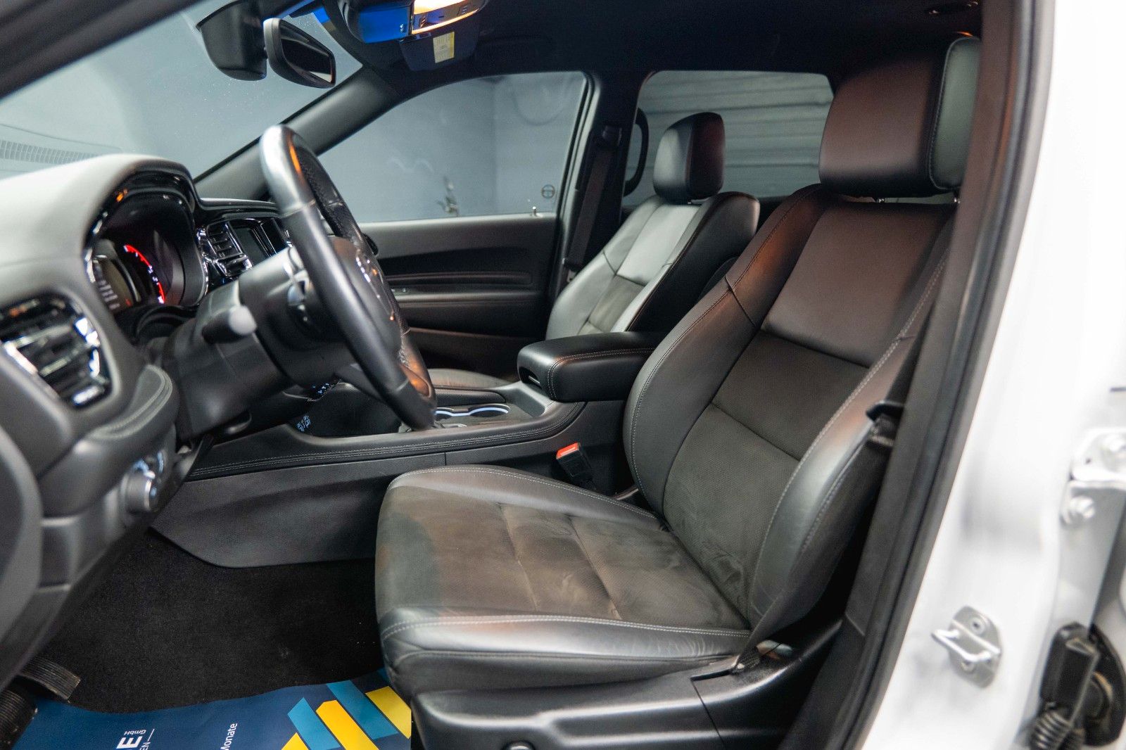 Fahrzeugabbildung Dodge Durango 3.6 V6 GT SRT 4x4 Night-Paket Modell 22