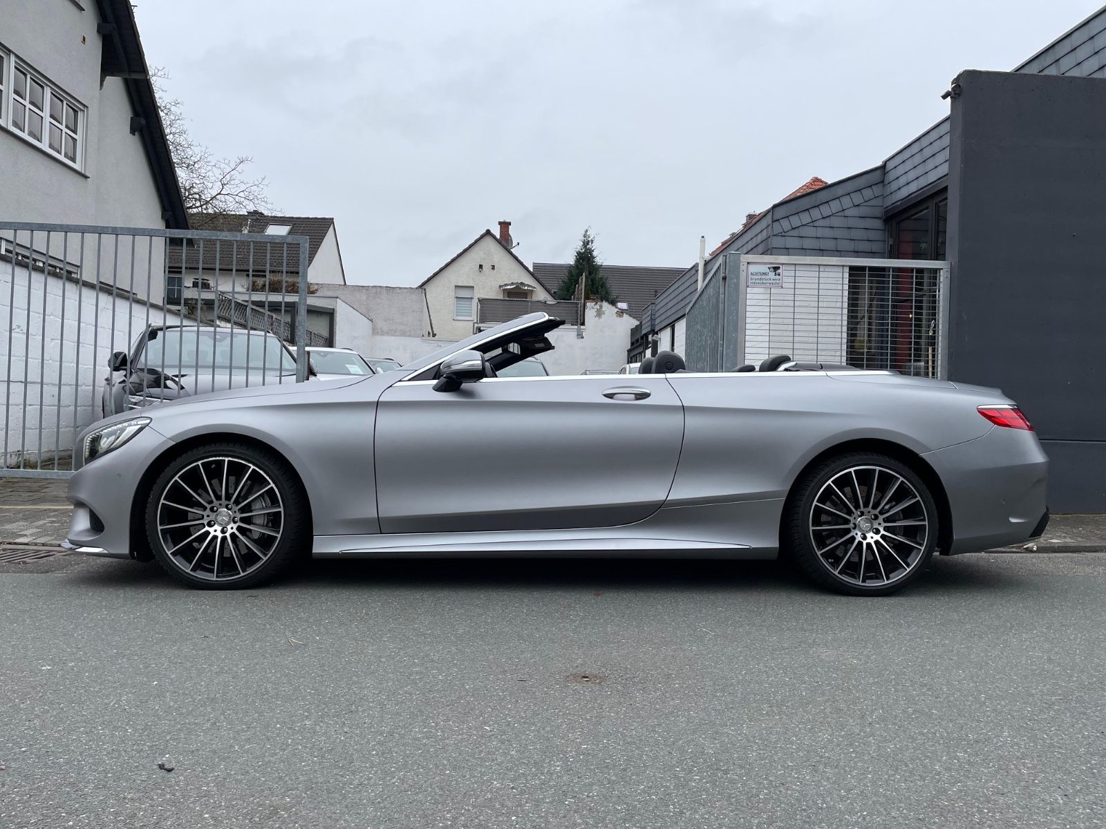 Fahrzeugabbildung Mercedes-Benz S 500 Cabrio |AMG|Nightvision|360°|Swarovski|