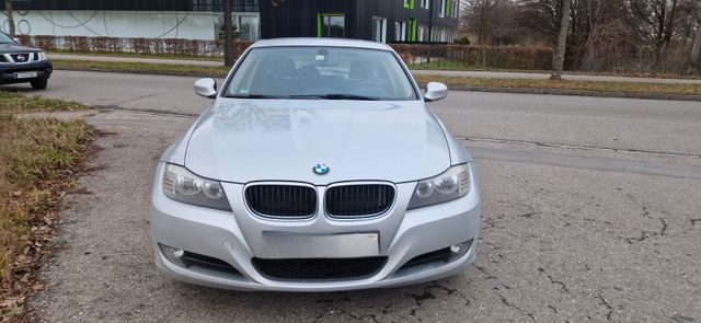 BMW 318 Baureihe 3 Touring 318i