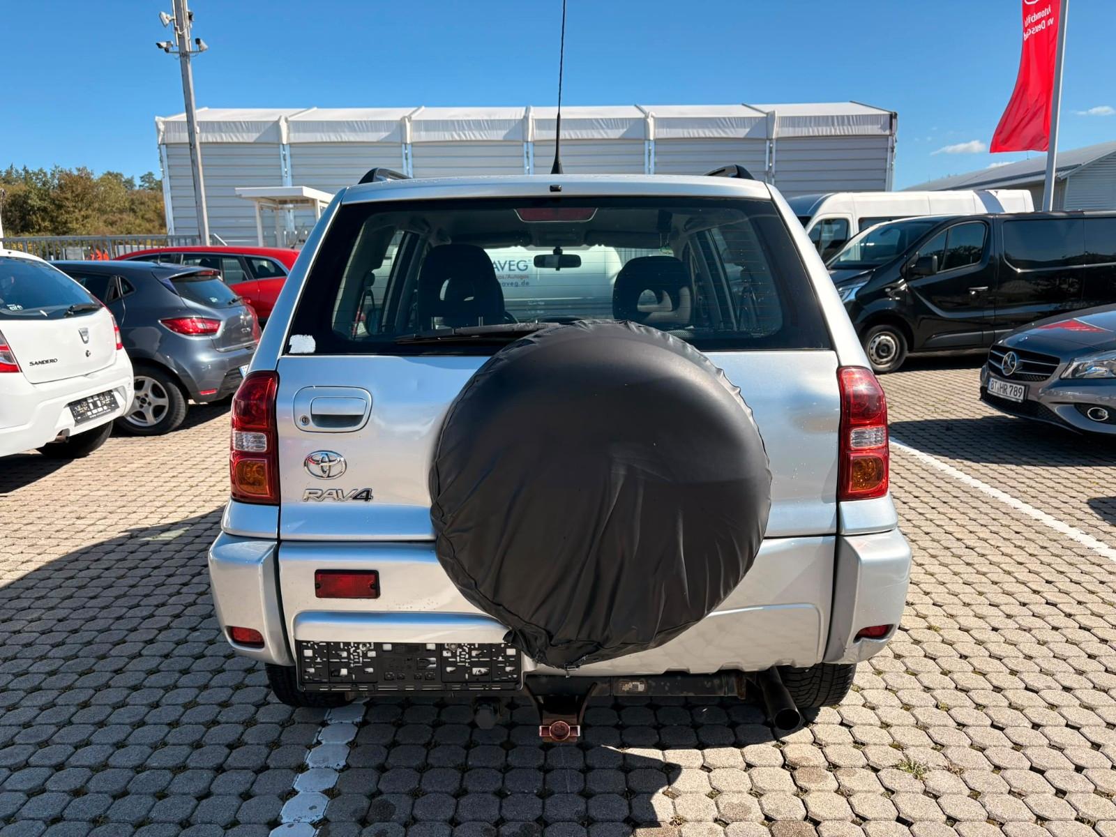 TOYOTA RAV4 - 2.0 -150 CV - BVM - VOLANT EN CUIR