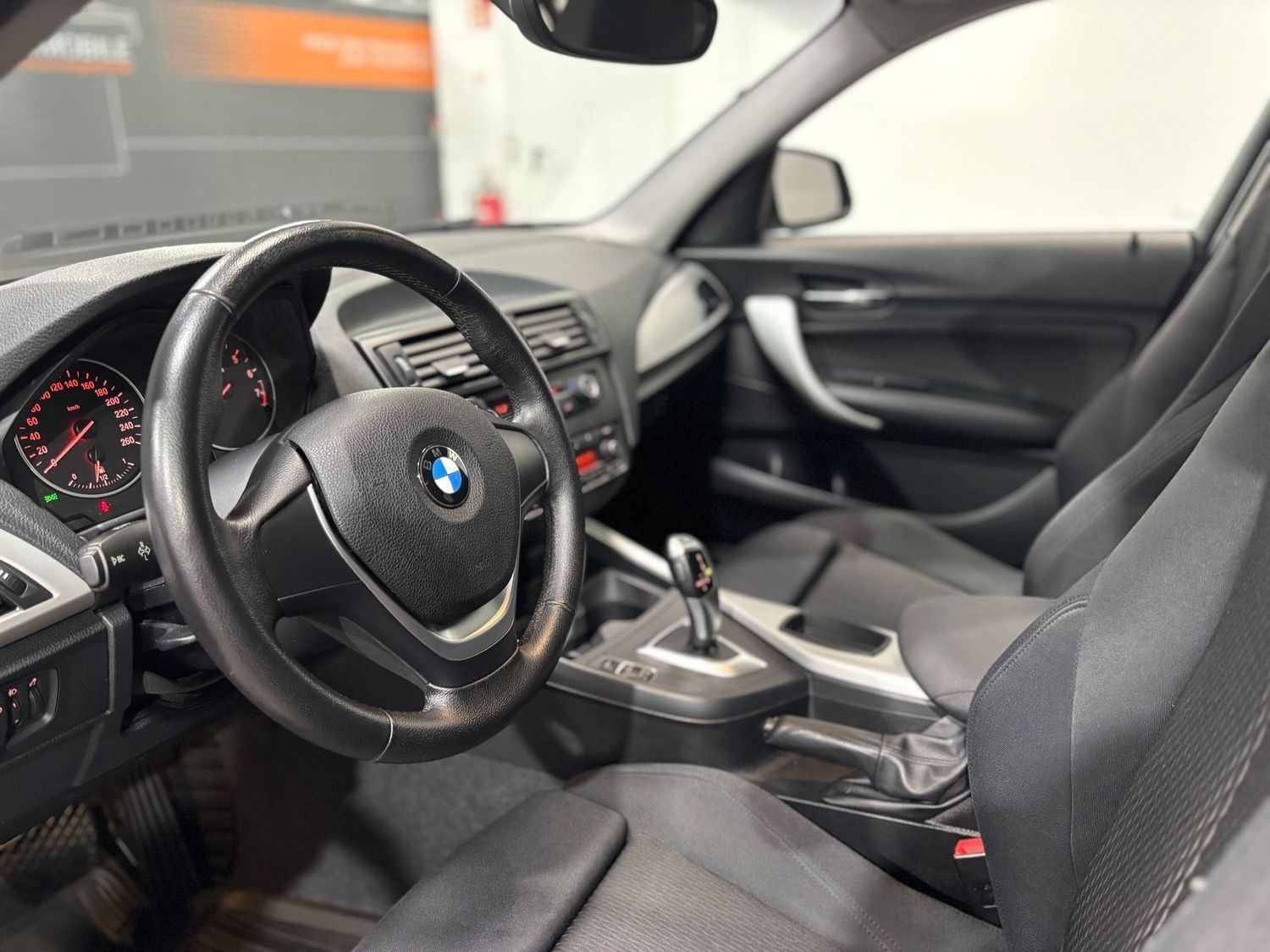 Fahrzeugabbildung BMW 125 i #Schiebedach#Klima