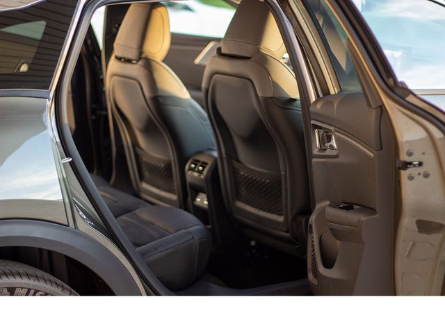 Citron C5 X Shine Pack Hybrid
