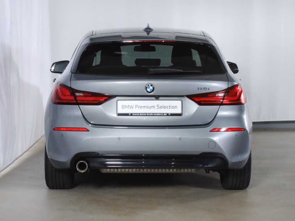 BMW 118 i Sport Line LED Navi Sportsitze LenkHZG, миниатюра 6
