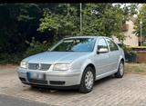 Volkswagen VW Bora Auto - gebrauchte VW Bora aus dem Jahr 2000