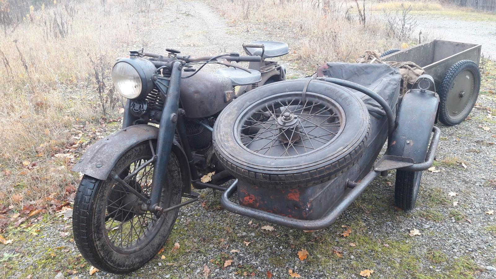 Andere Universal A1000 Gespann + Anhänger original Zust