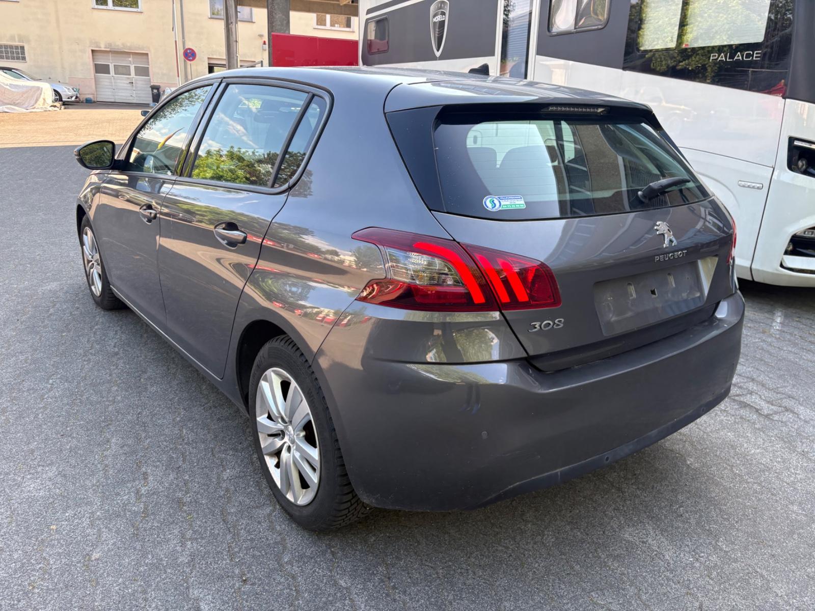 Peugeot 308 1.5 BluerHDI/Active Business/Netto 4500