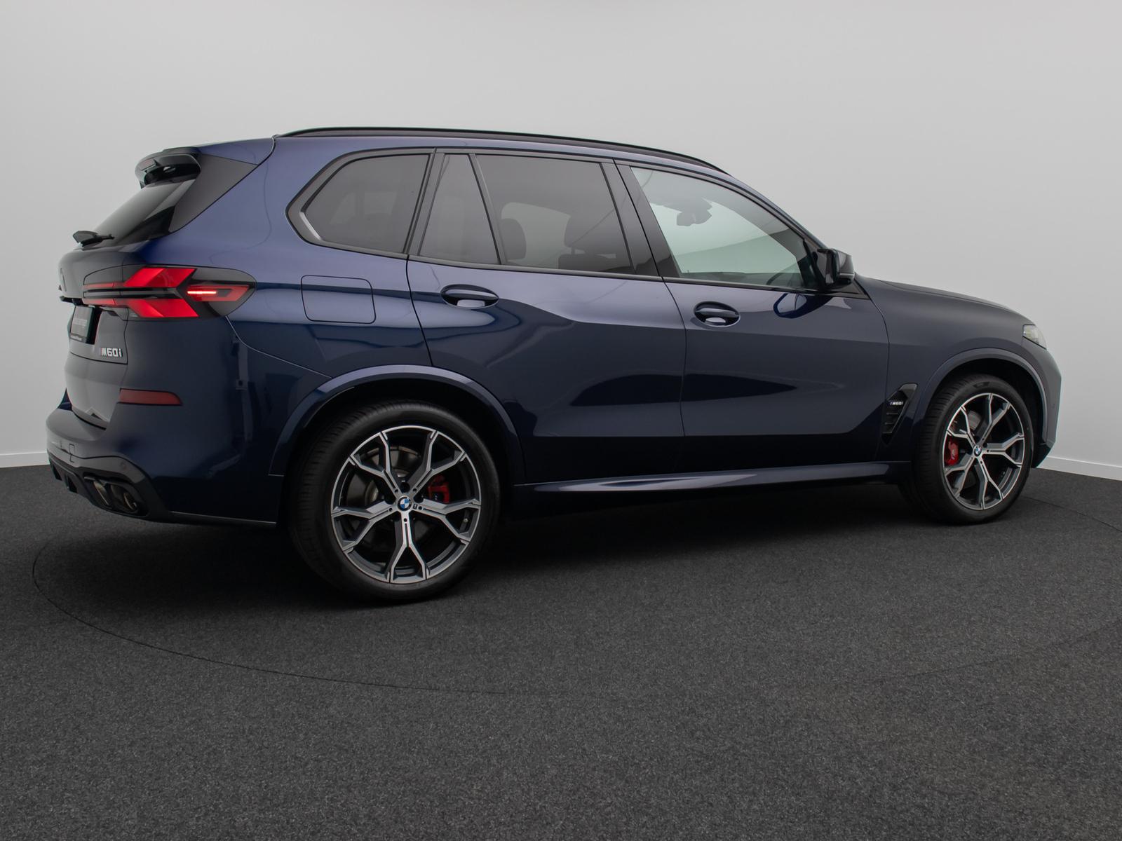 BMW X5 M60i xD 360°AHK H/K HUD Individual Belüftung