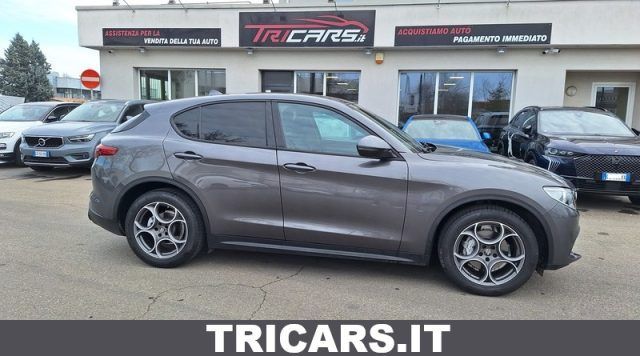 Jiný ALFA ROMEO Stelvio 2.2 Turbodiesel 160 CV AT8 RW