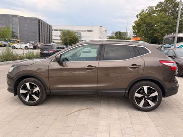 Nissan Qashqai - 4