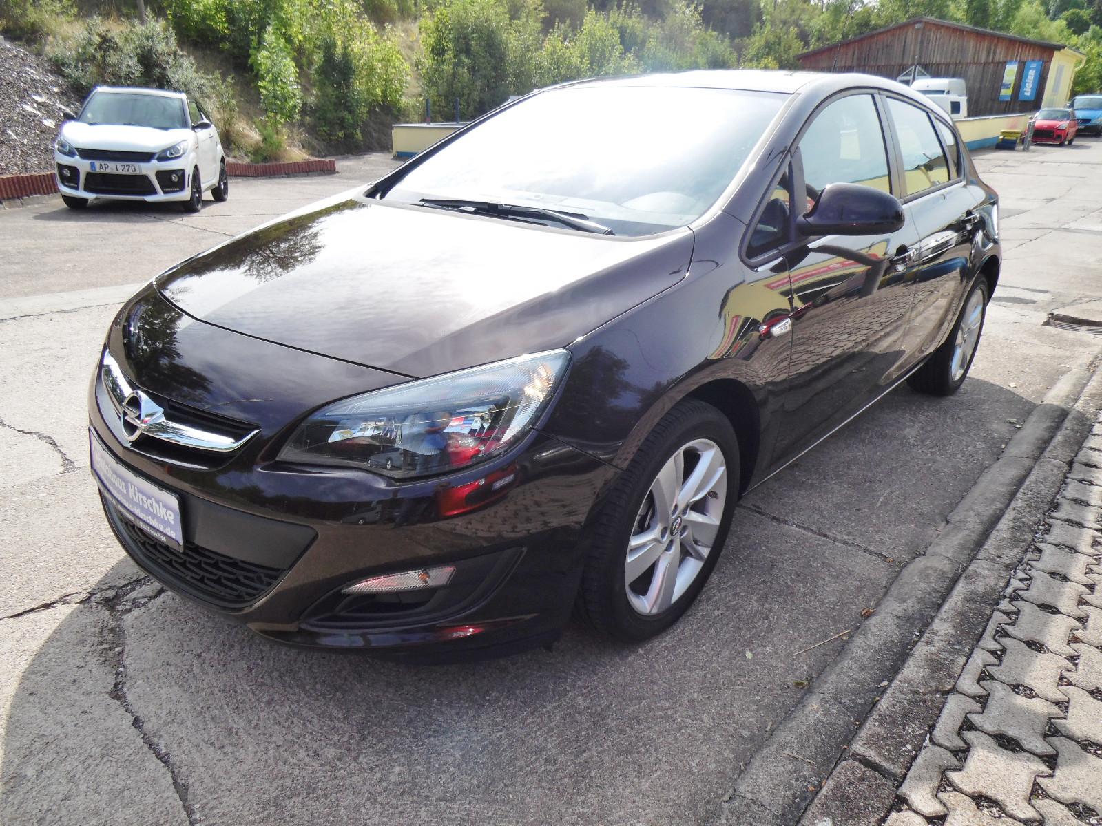 Opel Astra J Lim. 5-trg. Style/Temp/SHZ