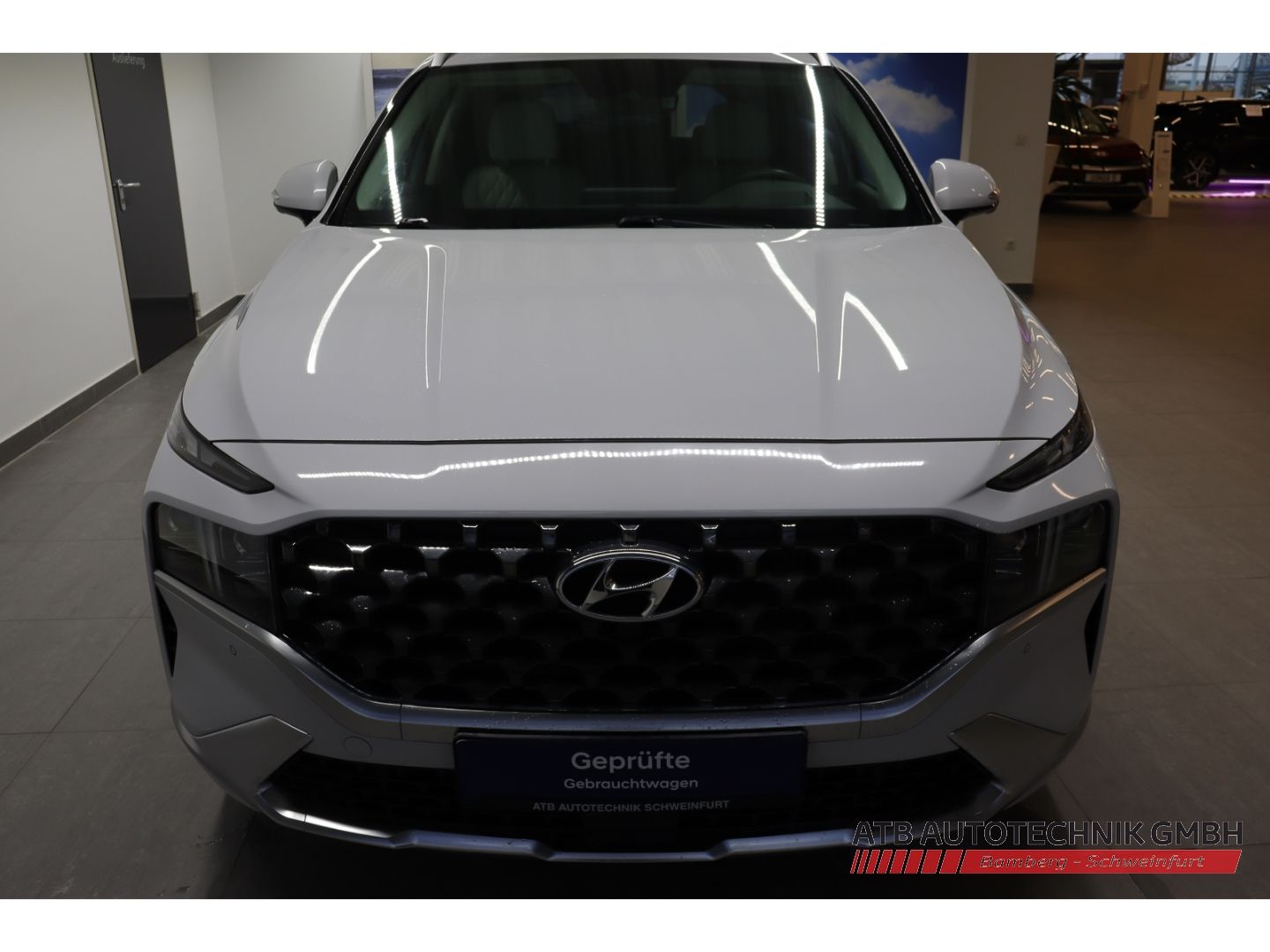 Fahrzeugabbildung Hyundai SANTA FE Signature 1.6l PHEV 4WD 97,4% SOH AHK-a