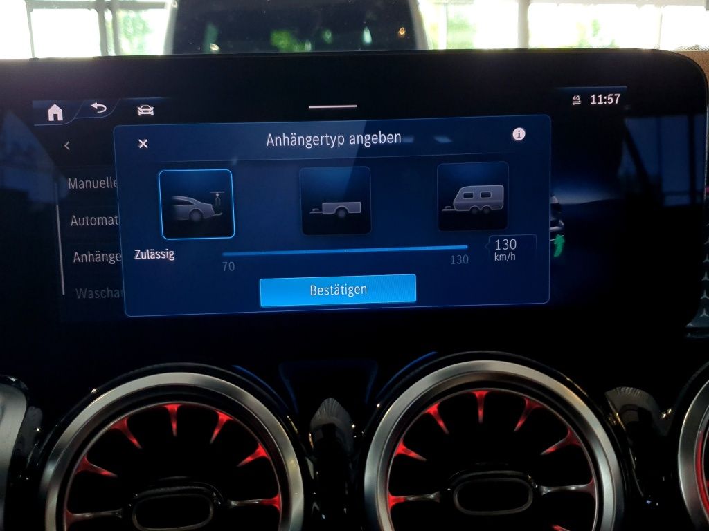 Fahrzeugabbildung Mercedes-Benz GLB 220 4MATIC Night Paket*MULTIBEAM*Kamera