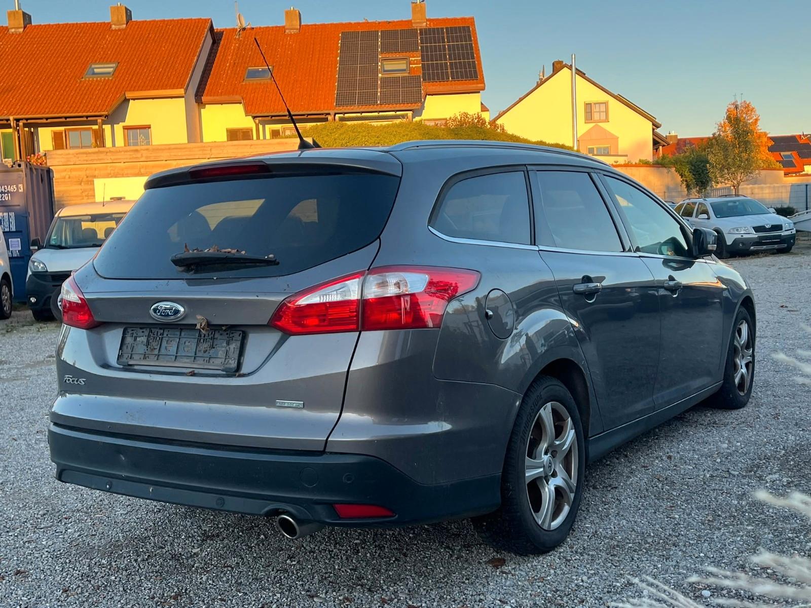 Ford Focus 2013 — photo 5