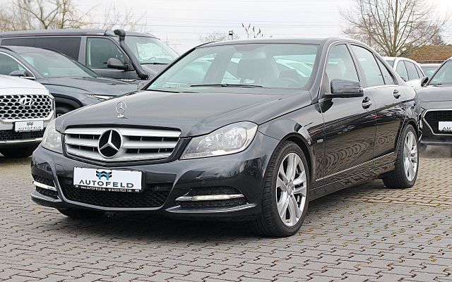 Mercedes-Benz C 180 AVANTGARDE/SHEFT/NAVI/TEILLEDER/BT/SHZ/PDC