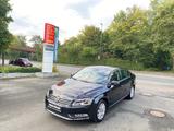 Volkswagen Passat 1.6 TDI Comfortline BMT KLIMA PDC SHZ BC - gebrauchte VW Passat aus dem Jahr 2013