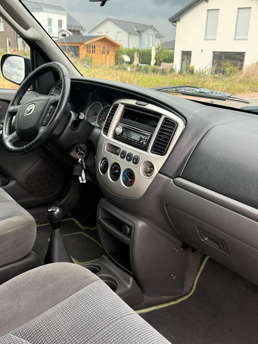 Mazda Tribute 2005 — photo 12