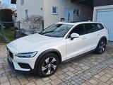 Volvo V60 Cross Country B5 AWD Auto - - Volvo V60 Cross Country Benziner Gebrauchtwagen
