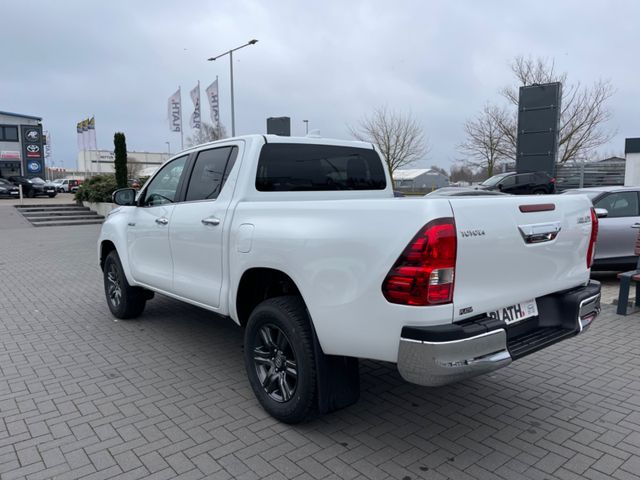 Toyota Hilux  Double Cab Comfort 4×4 *SOFORT*