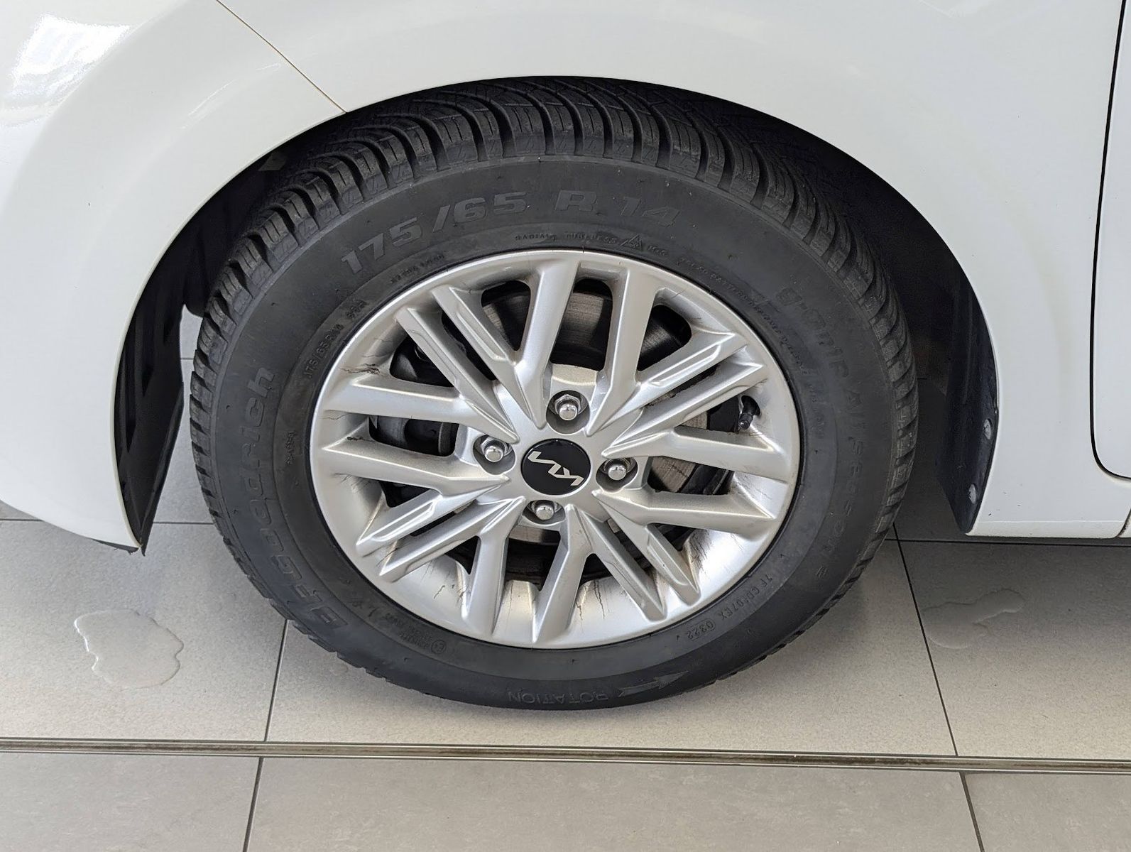 KIA Picanto 1.2 Vision Navi 14-Zoll Sitzheizung – Bild 7