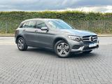Mercedes-Benz GLC 250 4Matic HeadUp-ILS-Navi-AHK-Spur-AirMatic - Mercedes-Benz GLC-Class in Düsseldorf