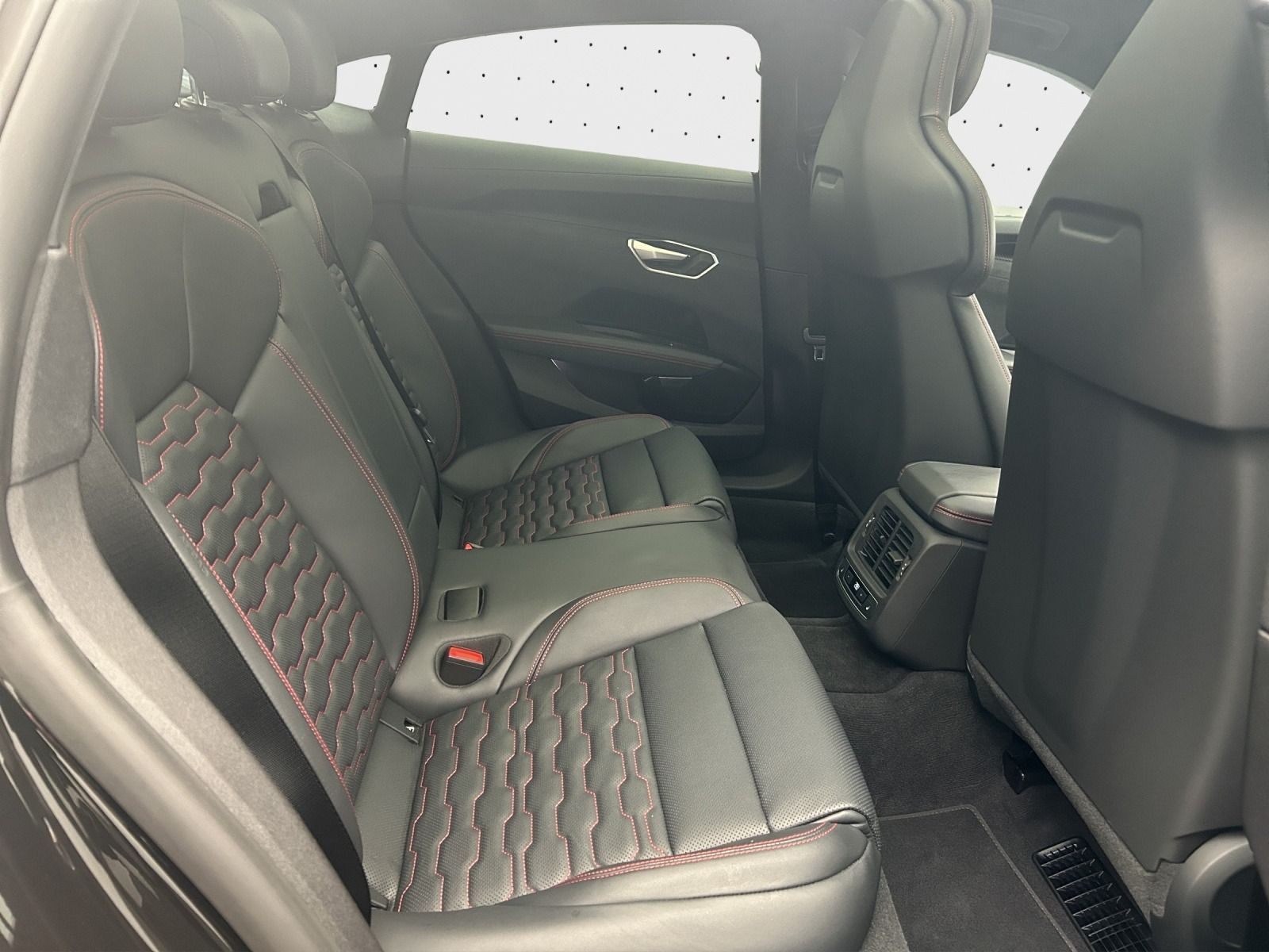 Audi e-tron GT - Bild 17