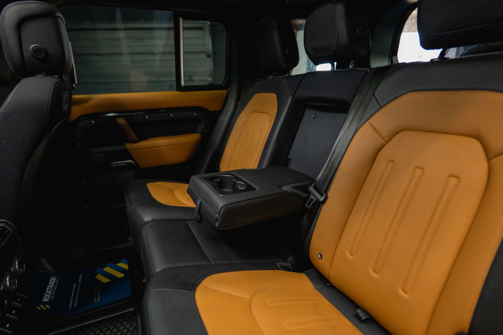 Fahrzeugabbildung Land Rover Defender 110 X-Dynamic Black Style Pack 4x4