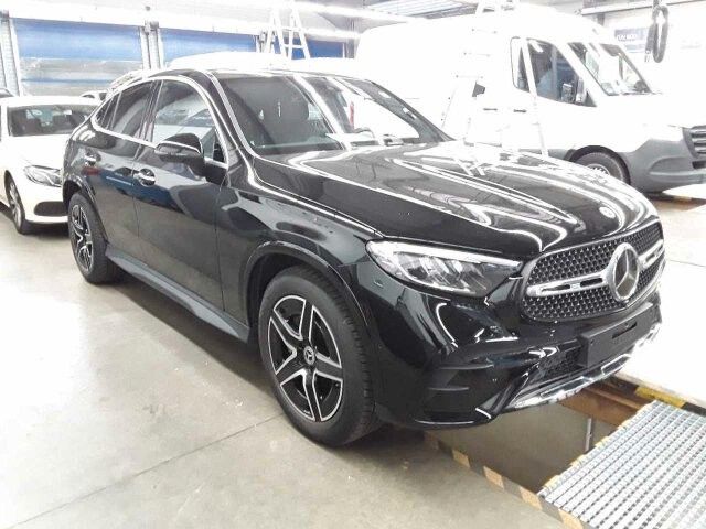 Fahrzeugabbildung Mercedes-Benz GLC 200 4M AMG Distr+360°+Ambiente+Keylessgo+