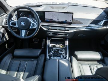 BMW X7 - 9