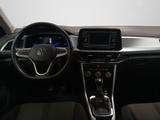 Volkswagen T-Roc 2.0 TDI Life RearView SHZ APP PDC LED - Volkswagen T-Roc mit Diesel-Antrieb: Schaltgetriebe