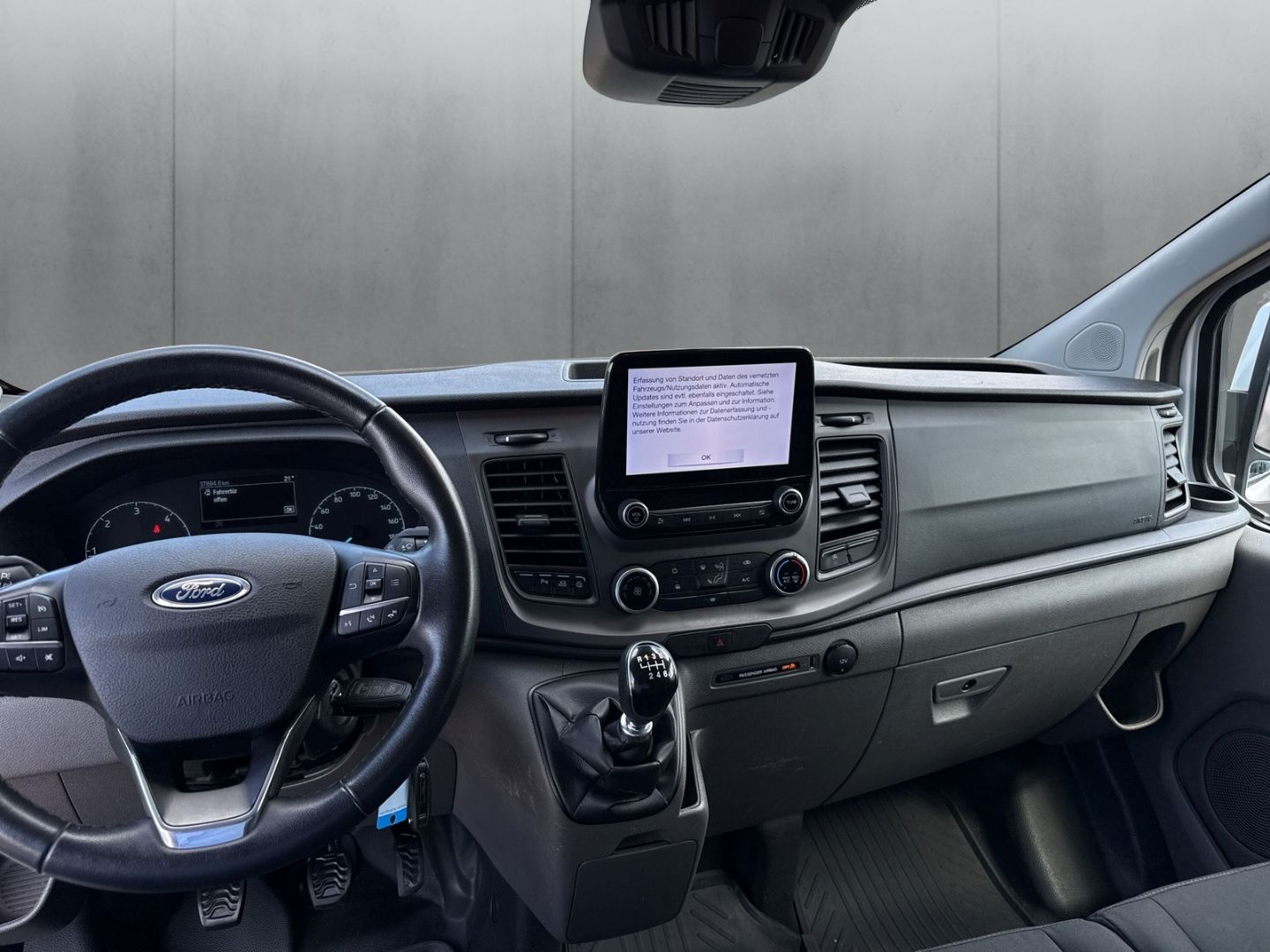 Fahrzeugabbildung Ford Transit Kasten 300 L1 Trend mit Sortimo Regalaus