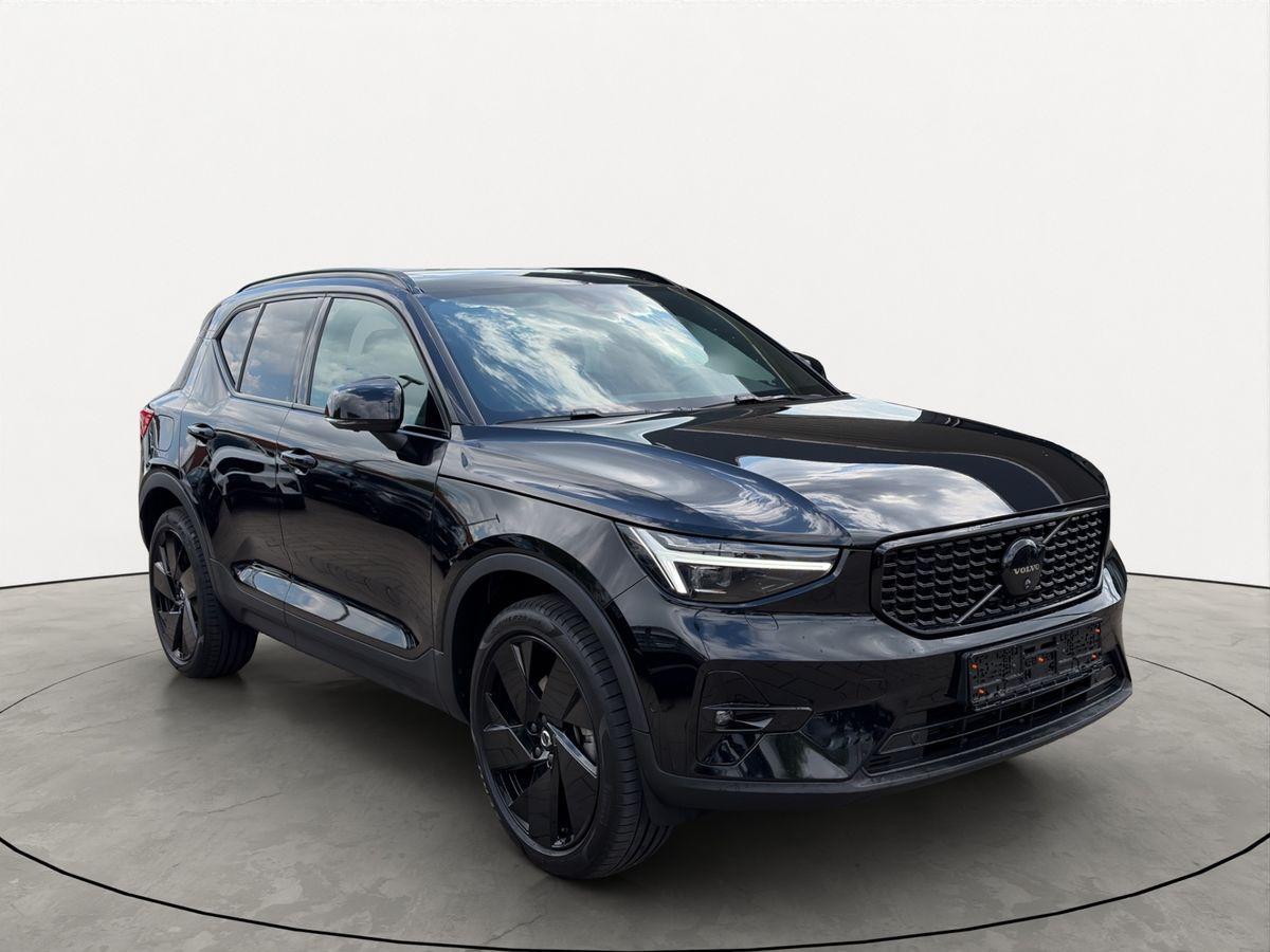 Volvo XC40 B3 Black Edition Plus 360° PANO AHK H/K 20"