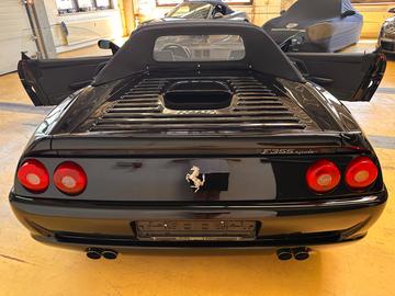 صورة 8 لـ 1996 Ferrari F355