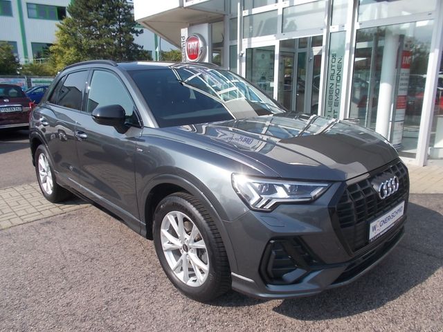 Audi Q3 S-line 35 1.5 TFSI (150 PS) S-tronic