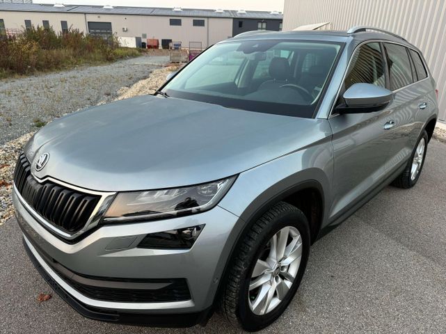 Skoda Kodiaq Style 4x4 *AHK*KAMERA*PANORAMA*COLUMBUS*T