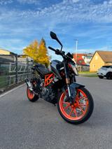KTM Duke 390 TÜV/Service/Reifen neu