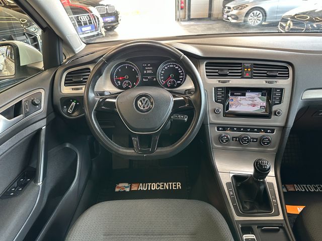 MYAUTOCENTER – Gebraucht- und Jahreswagen mit Werkstattservice in Pfaffenhofen Volkswagen Golf VII *TÜV0228*STHZ*KLIMA*NAV*PDC*BLTH*CD*